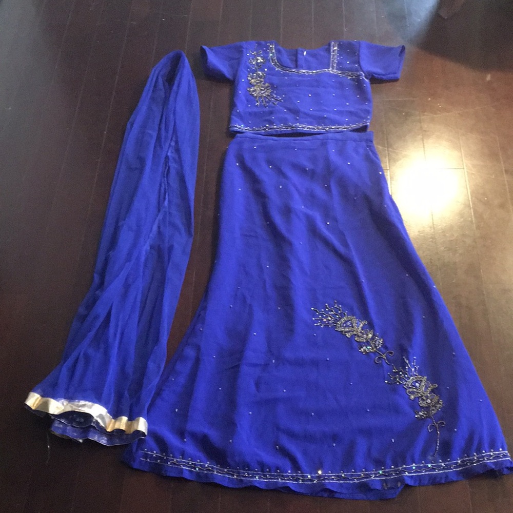 Girl’s blue lehenga